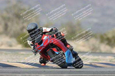 media/Jan-15-2026-Racers Edge (Thu) [[dfebeb70ab]]/2-A Group/Session 5 (Turn 5)/